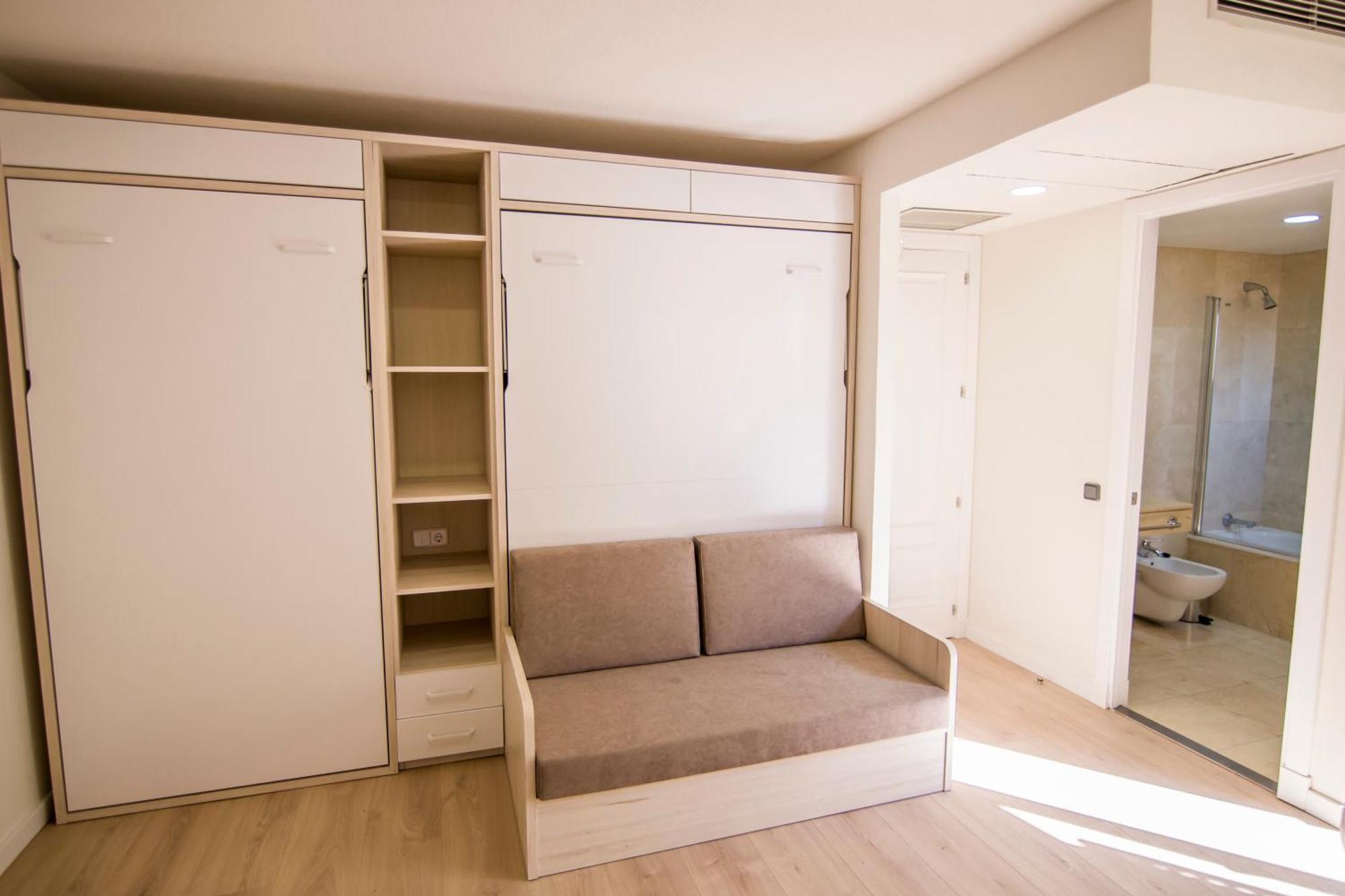 Apartamentos Plaza De Santiago - Estudios Turisticos - 1 Llave Pinto Bagian luar foto