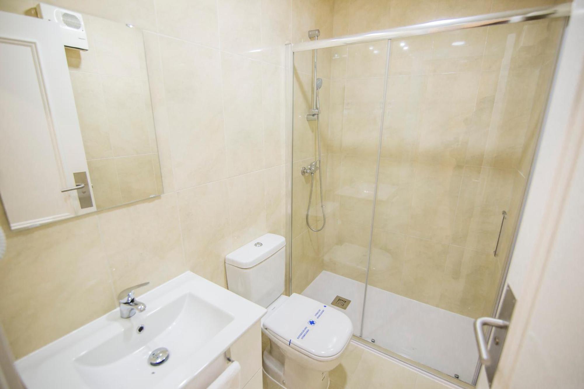 Apartamentos Plaza De Santiago - Estudios Turisticos - 1 Llave Pinto Bagian luar foto